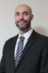 Lambert Raphael 先生